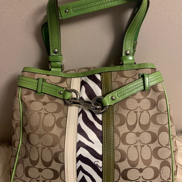 COACH BROWN GREEN BAG. - Picture 2 of 7